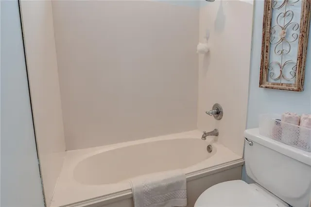 $379,000 | 188 Timberwood Drive, Madisonville, LA 70447