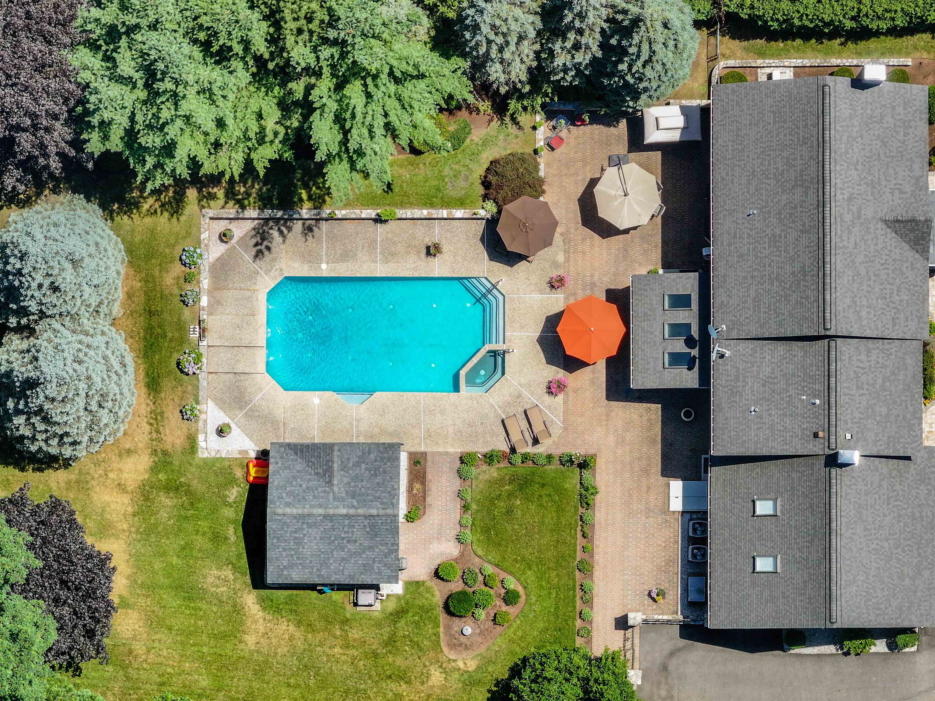 12 Winding Brook Drive Stratham, NH 03885 - Photo 5 of 59