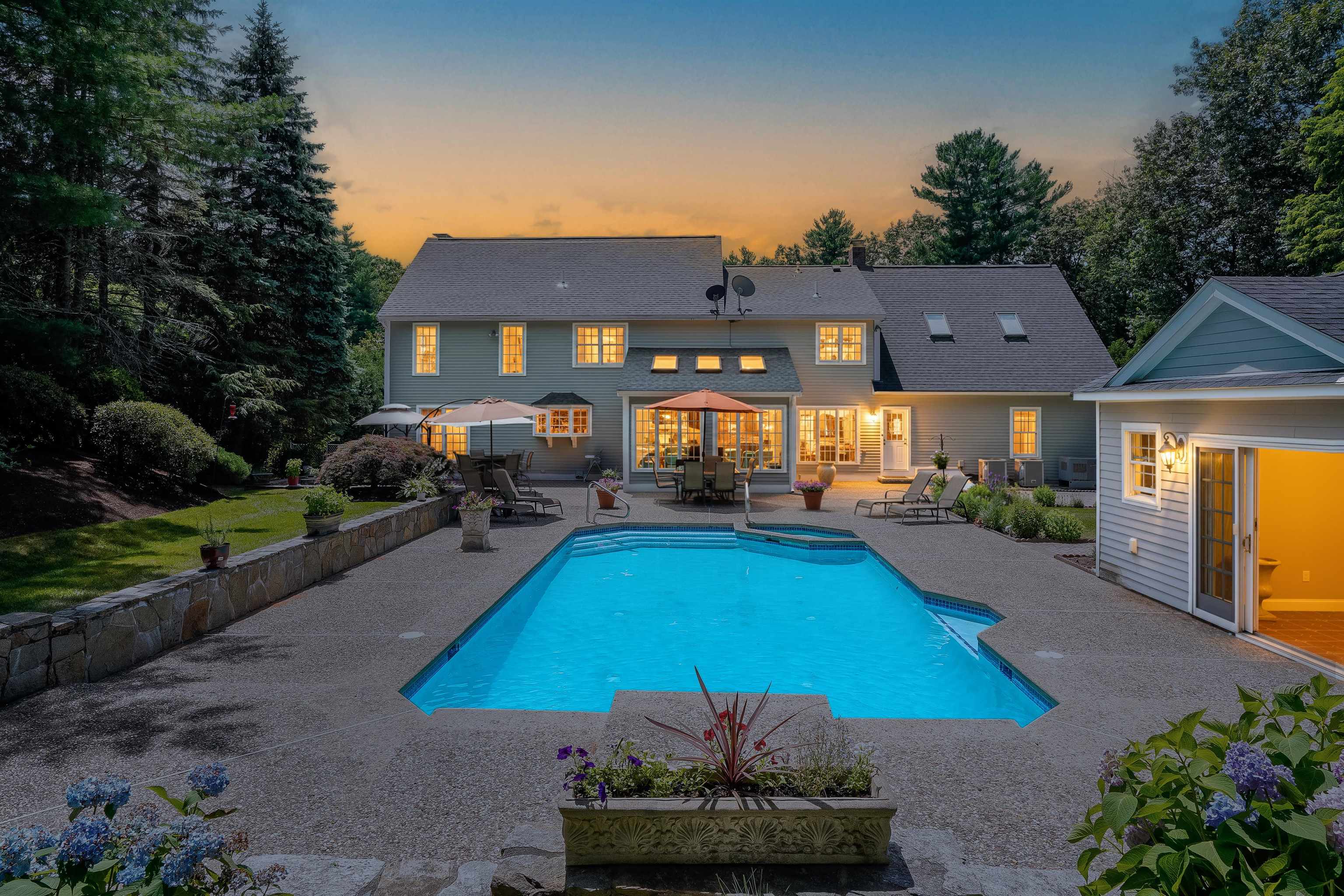 12 Winding Brook Drive Stratham, NH 03885 - Photo 6 of 59