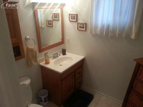 2232 North Oak Road Davison, MI 48423 - Photo 34 of 49 20398603-33.JPG