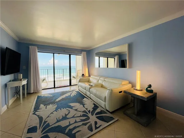$5,400 | 9400 South Ocean Drive, Unit 604B, Jensen Beach, FL 34957