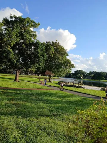 $1,800 | 15300 Southwest 106th Terrace, Unit 520, Miami, FL 33196