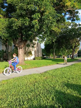 $1,800 | 15300 Southwest 106th Terrace, Unit 520, Miami, FL 33196