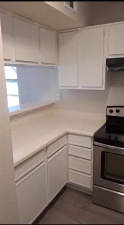 $1,800 | 15300 Southwest 106th Terrace, Unit 520, Miami, FL 33196