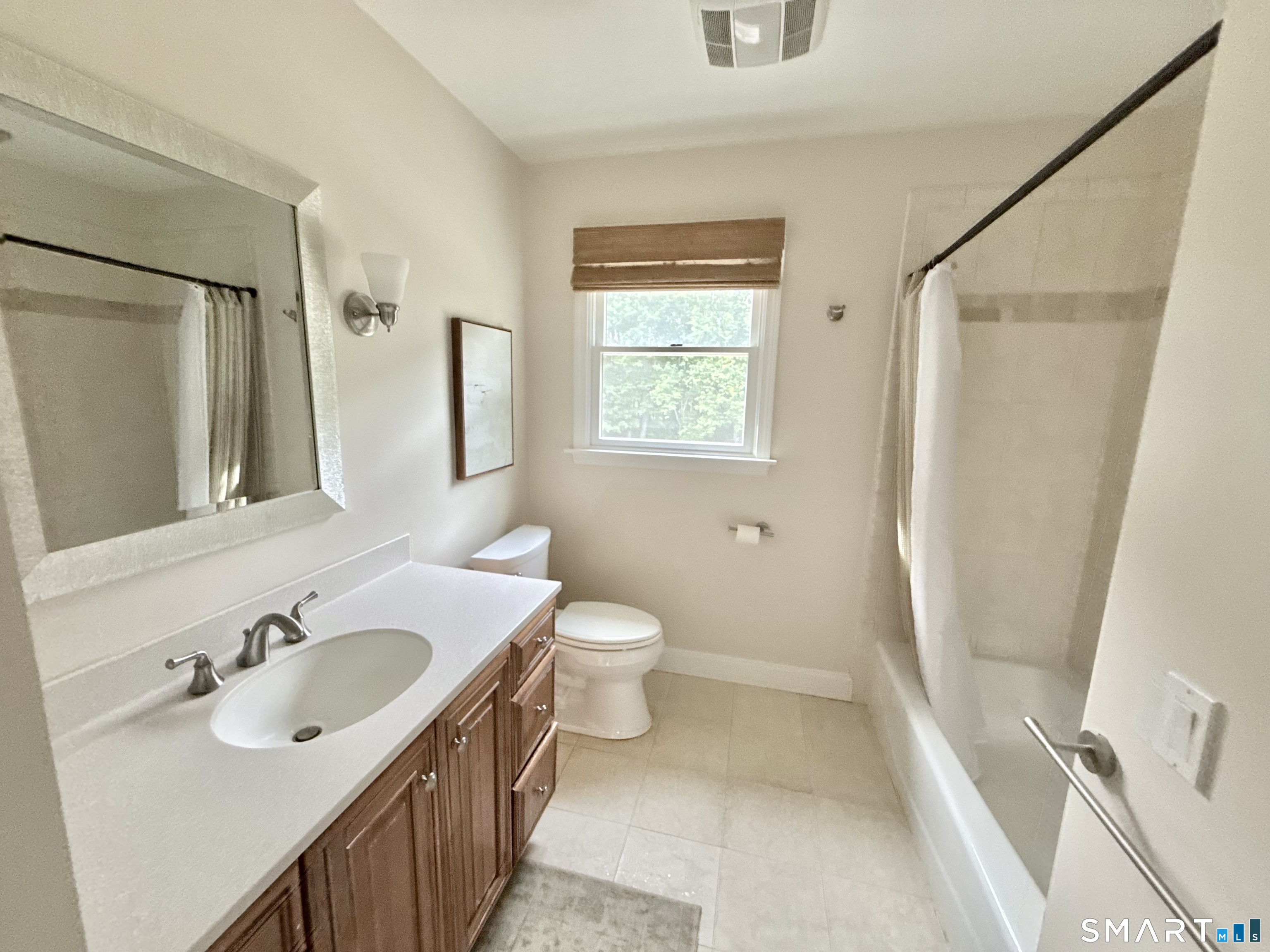 23 Welch Road North Haven, CT 06473 - Photo 8 of 36 Upstairs