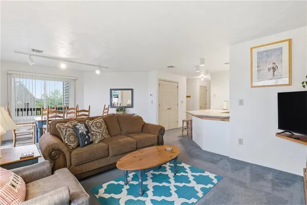 $279,900 | 5319 Summit Drive, Hidden Valley, PA 15502