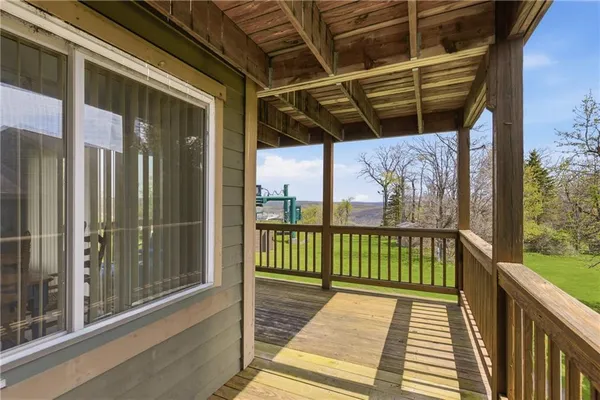 $279,900 | 5319 Summit Drive, Hidden Valley, PA 15502