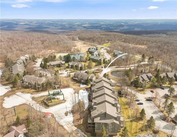 $279,900 | 5319 Summit Drive, Hidden Valley, PA 15502
