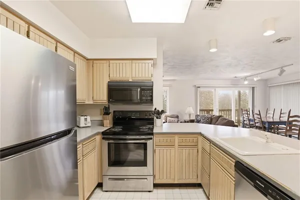 $279,900 | 5319 Summit Drive, Hidden Valley, PA 15502