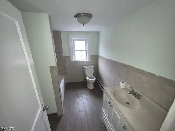 $3,000 | 596 Meyersville Road, Gillette, NJ 07933