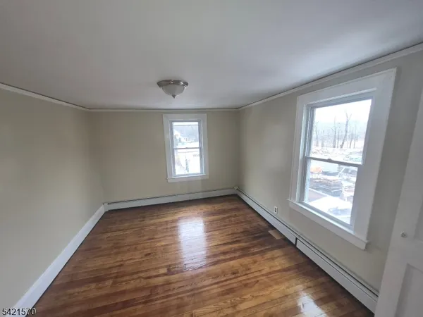 $3,000 | 596 Meyersville Road, Gillette, NJ 07933