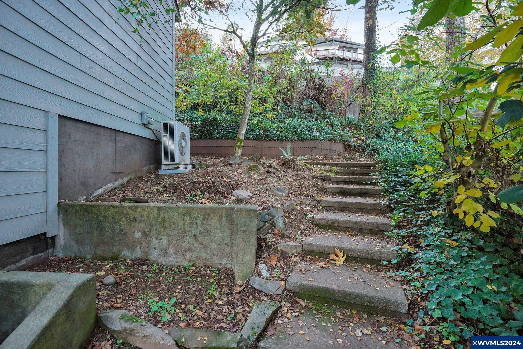 3077 Wallace Road Northwest Salem, OR 97304 - Photo 6 of 50 Gallery Image 6