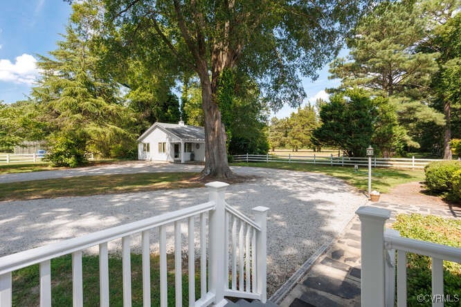 5916 Ware Neck Road Gloucester, VA 23061 - Photo 6 of 50 Gallery Image 6
