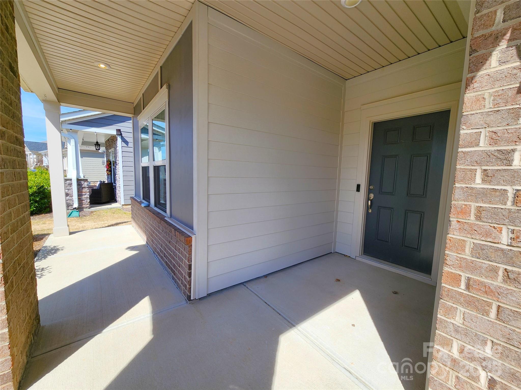 4227 Canopy Creek Drive Denver, NC 28037 - Photo 2 of 33 a view of a hallway with window