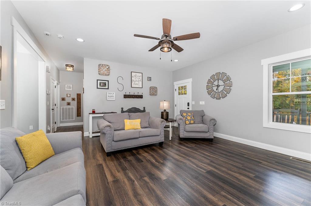1445 Henley Country Road Asheboro, NC 27203 - Photo 17 of 44 Gallery Image 17