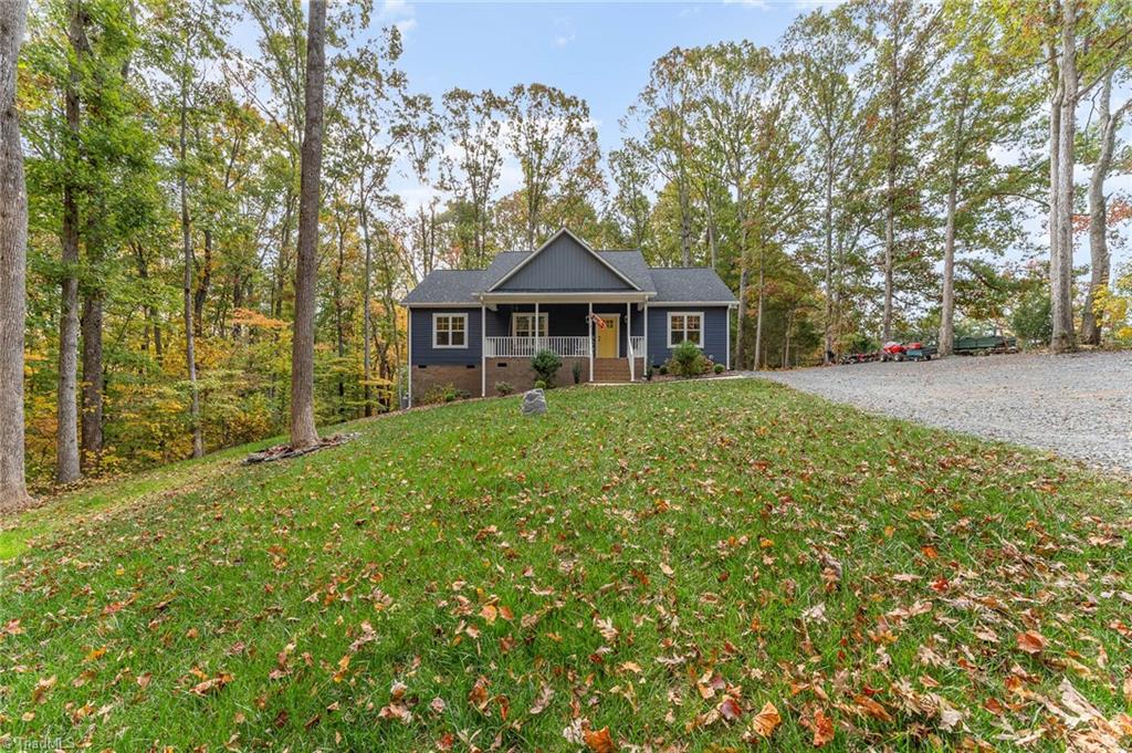 1445 Henley Country Road Asheboro, NC 27203 - Photo 4 of 44 Gallery Image 4