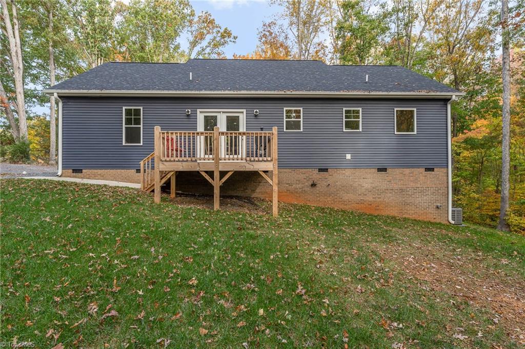 1445 Henley Country Road Asheboro, NC 27203 - Photo 7 of 44 Gallery Image 7