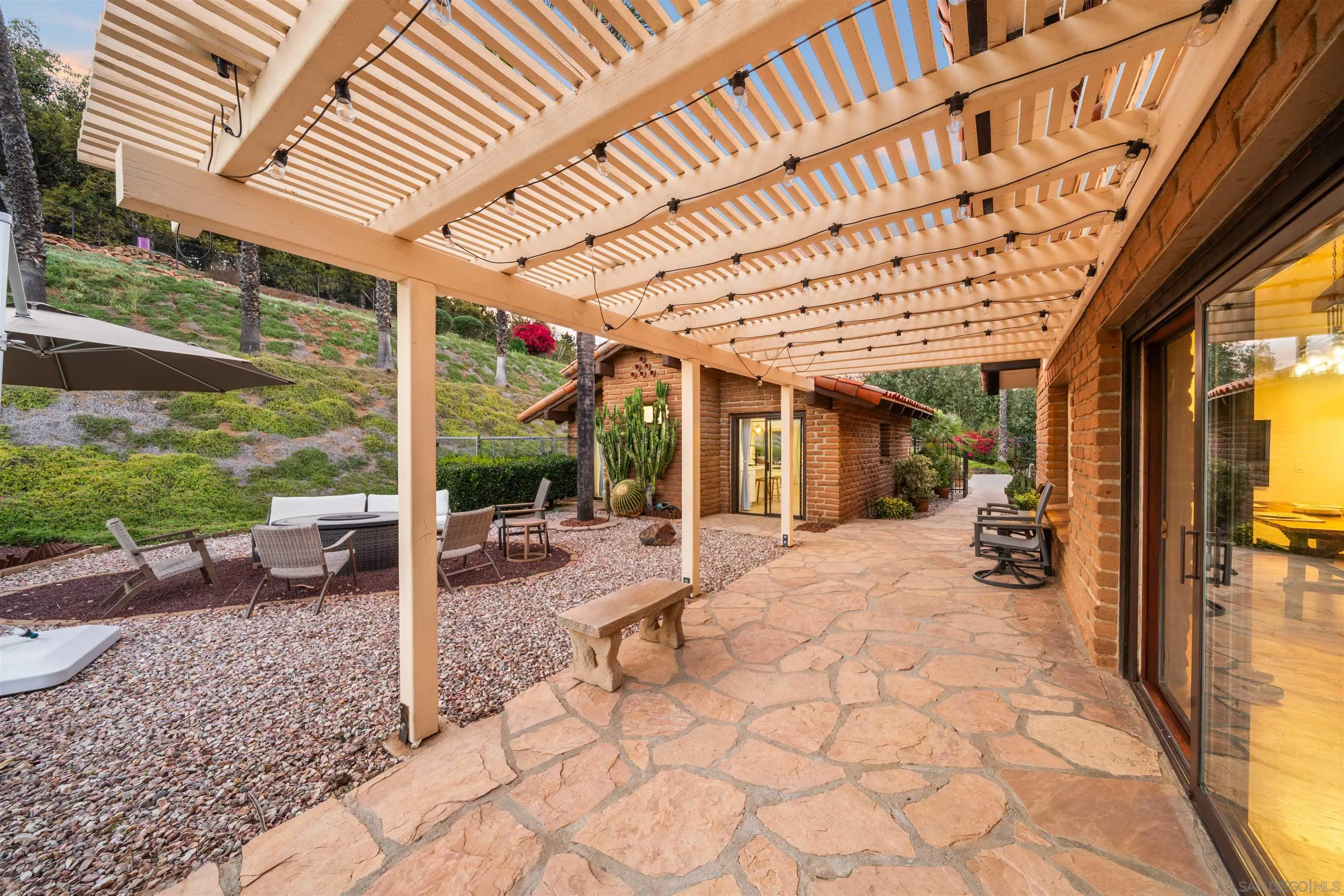 1951 Cloverdale Road Escondido, CA 92027 - Photo 15 of 74