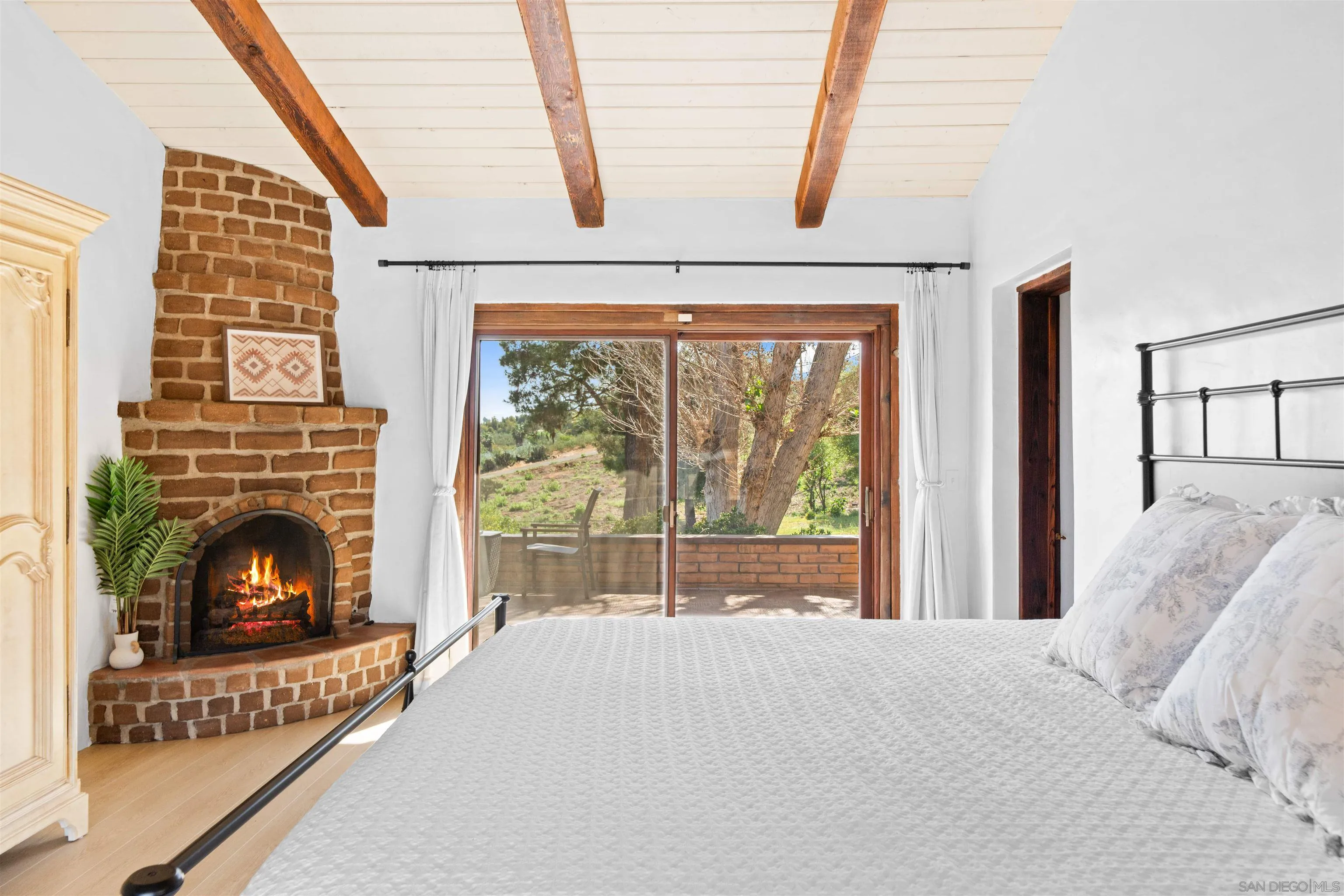 1951 Cloverdale Road Escondido, CA 92027 - Photo 44 of 74