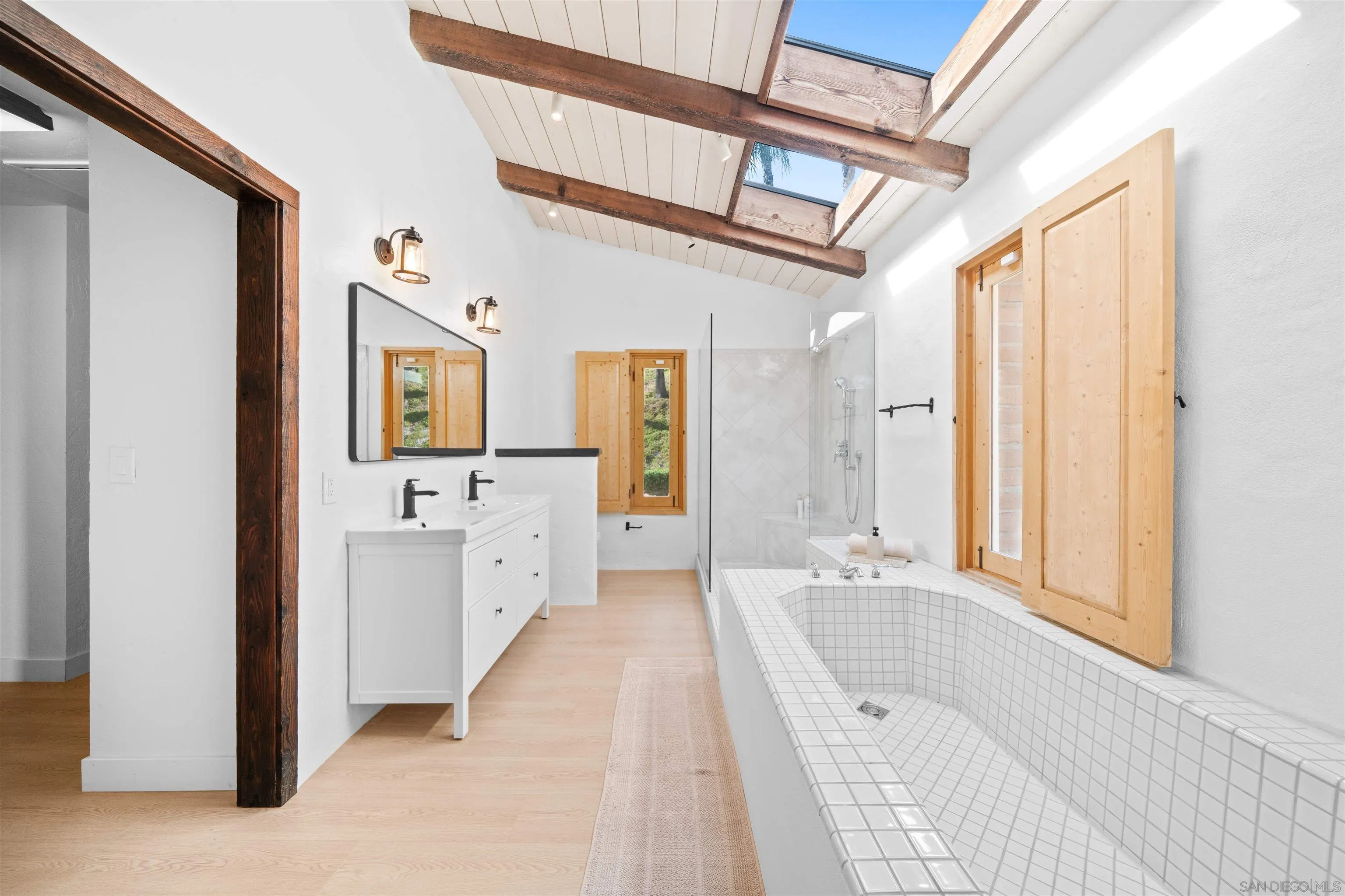 1951 Cloverdale Road Escondido, CA 92027 - Photo 45 of 74