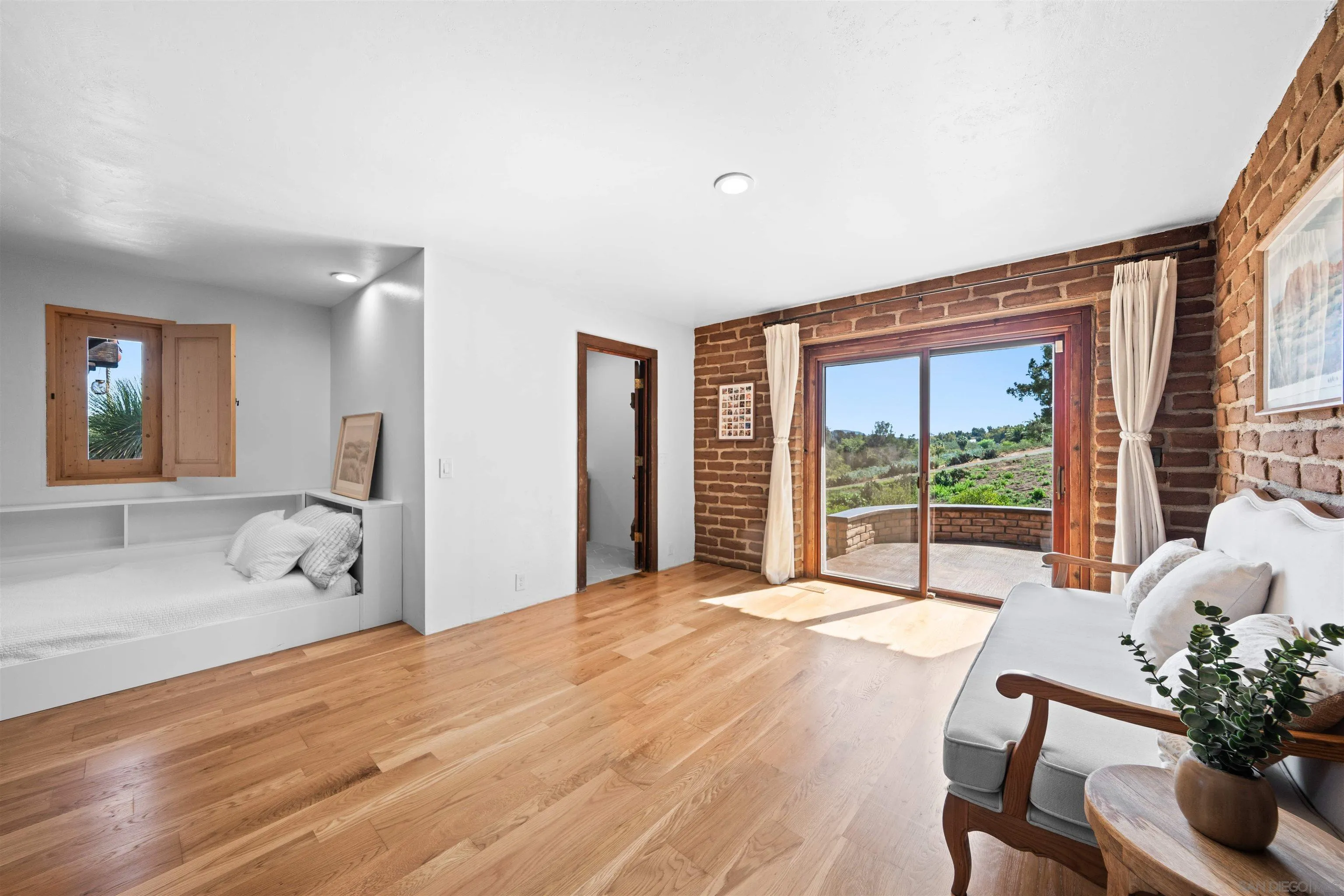 1951 Cloverdale Road Escondido, CA 92027 - Photo 48 of 74