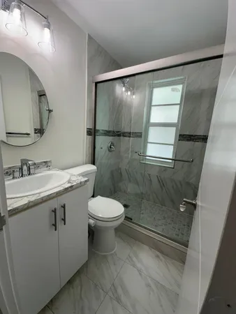 $2,300 | 130 Antiquera Avenue, Coral Gables, FL 33134