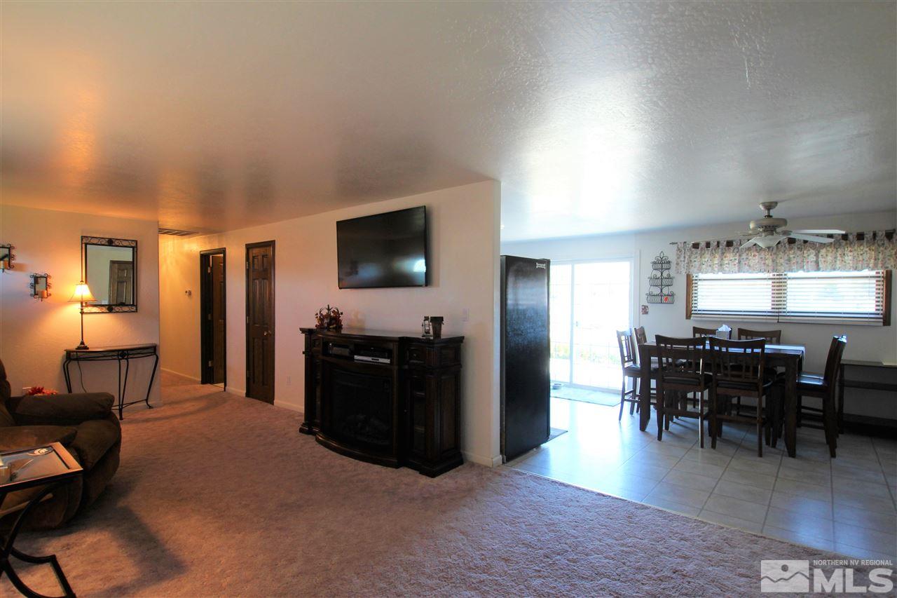 11775 Sitka Street Reno, NV 89506 - Photo 4 of 25 Photo 4