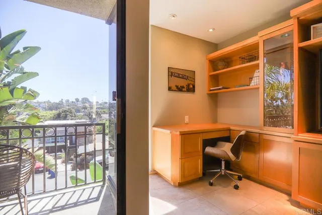 $5,700 | 916 Sealane Drive, Unit D, Encinitas, CA 92024