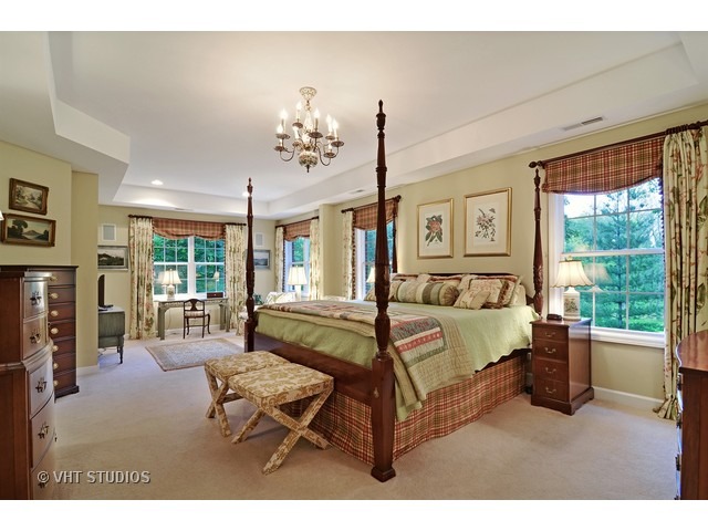 730 Becker Road Glenview, IL 60025 - Photo 14 of 25 Gallery Image 14