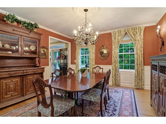 730 Becker Road Glenview, IL 60025 - Photo 6 of 25 Gallery Image 6