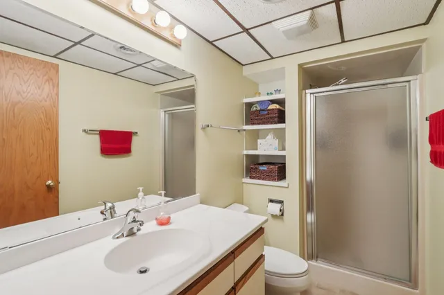 $395,000 | 1006 South Division Street, Waunakee, WI 53597