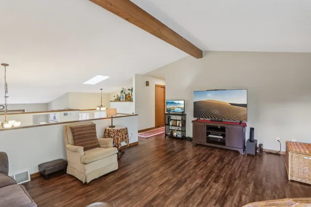 $395,000 | 1006 South Division Street, Waunakee, WI 53597