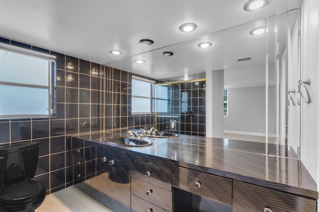 4020 West Palm Aire Drive, Unit 312 Pompano Beach, FL 33069 - Photo 5 of 36 a view of a storage and utility room