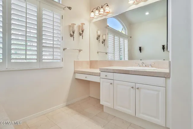 $7,800 | 6291 Deerbrook Road, Oak Park, CA 91377