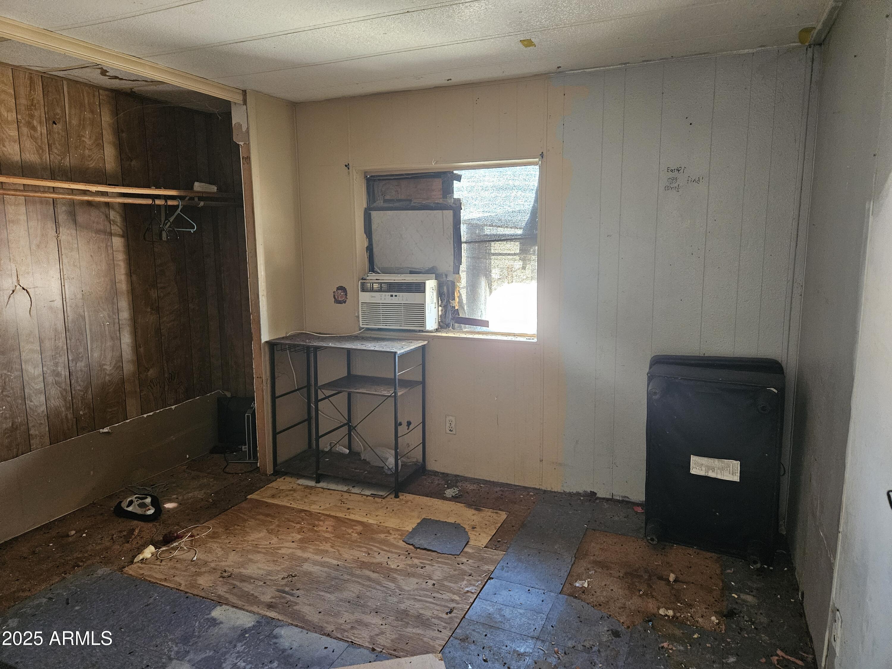 684 South Conejo Road Maricopa, AZ 85139 - Photo 7 of 10 a room with storage and utility