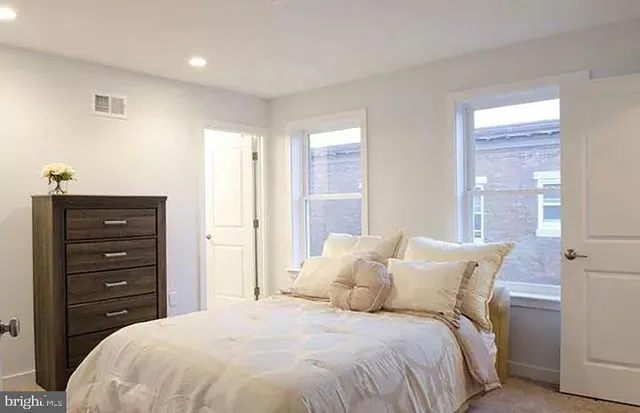 $2,300 | 2991 Livingston Street, Philadelphia, PA 19134