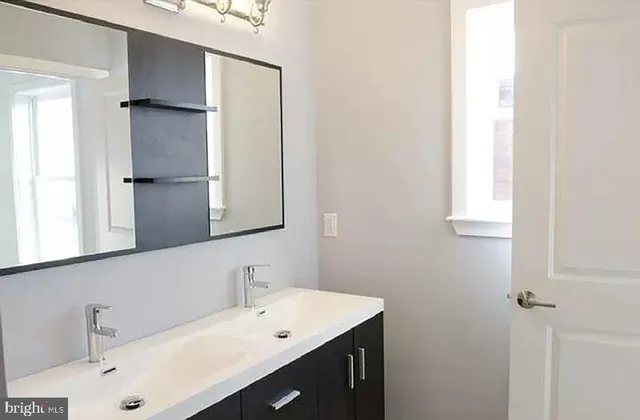 $2,300 | 2991 Livingston Street, Philadelphia, PA 19134