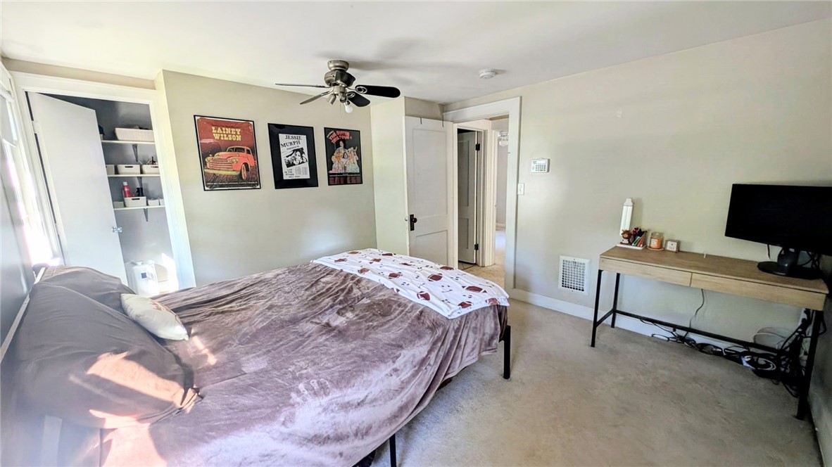 136 Weston Road Rochester, NY 14612 - Photo 13 of 24 Gallery Image 13