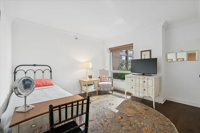 $995,000 | 250 East Pearson Street, Unit 901, Chicago, IL 60611