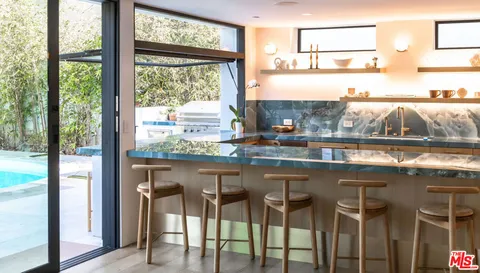 $175,000 | 606 North Ardmore Avenue, Manhattan Beach, CA 90266