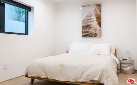 $175,000 | 606 North Ardmore Avenue, Manhattan Beach, CA 90266