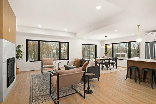 $849,000 | 4929 Wildrose Trail, Hermantown, MN 55811