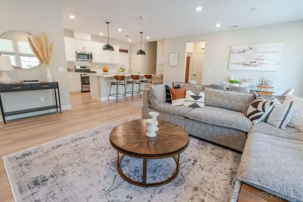 $1,250,000 | 10958 Tyler Way, San Diego, CA 92129