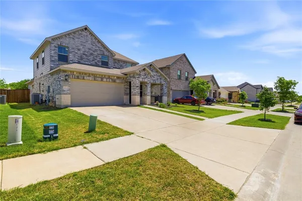 $2,450 | 1212 Blue Ridge Place, Royse City, TX 75189