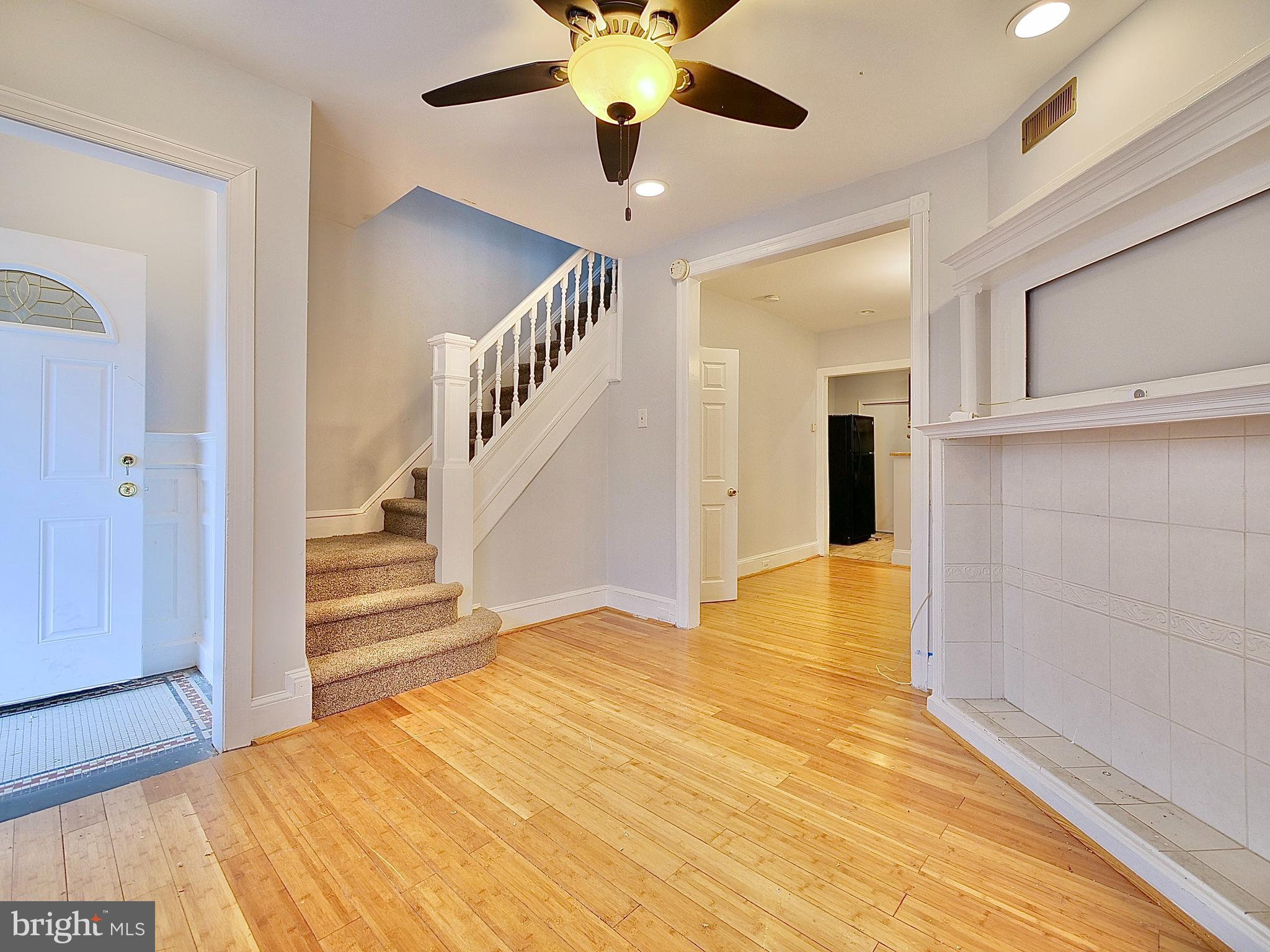 5937 Spring Street Philadelphia, PA 19139 - Photo 2 of 20 Entry and Living Area