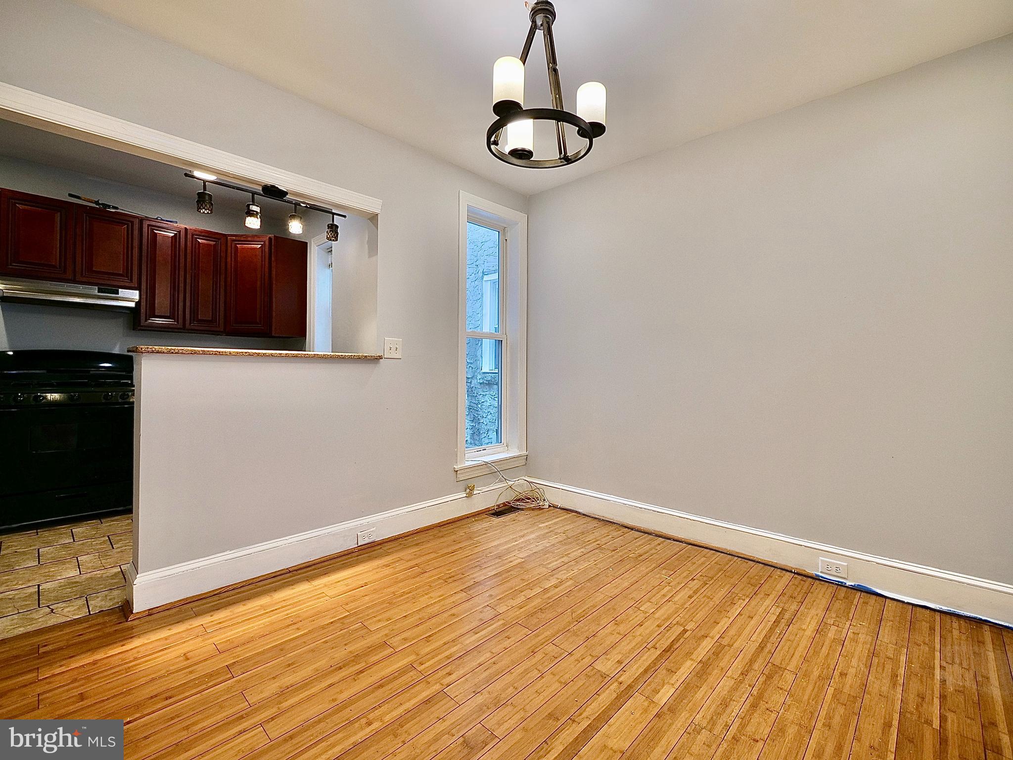 5937 Spring Street Philadelphia, PA 19139 - Photo 5 of 20 Dining Room