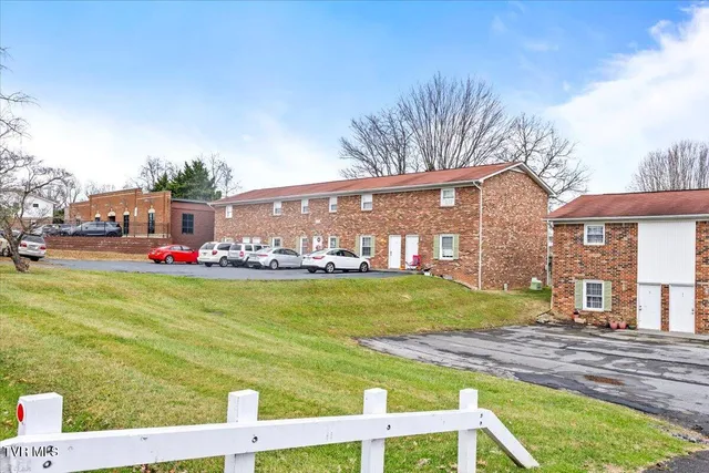 $3,000,000 | 1740 Bonham Road, Bristol, VA 24201