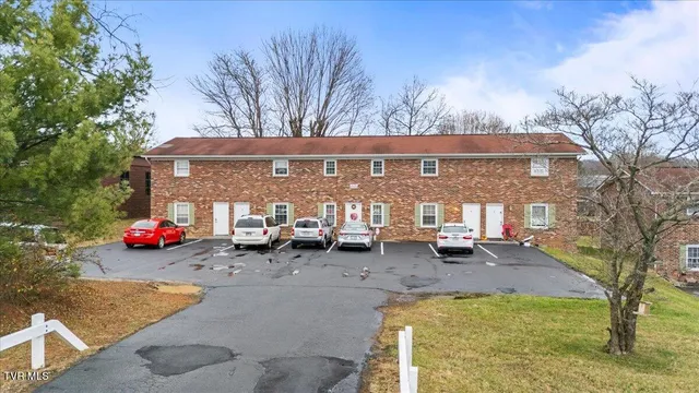 $3,000,000 | 1740 Bonham Road, Bristol, VA 24201