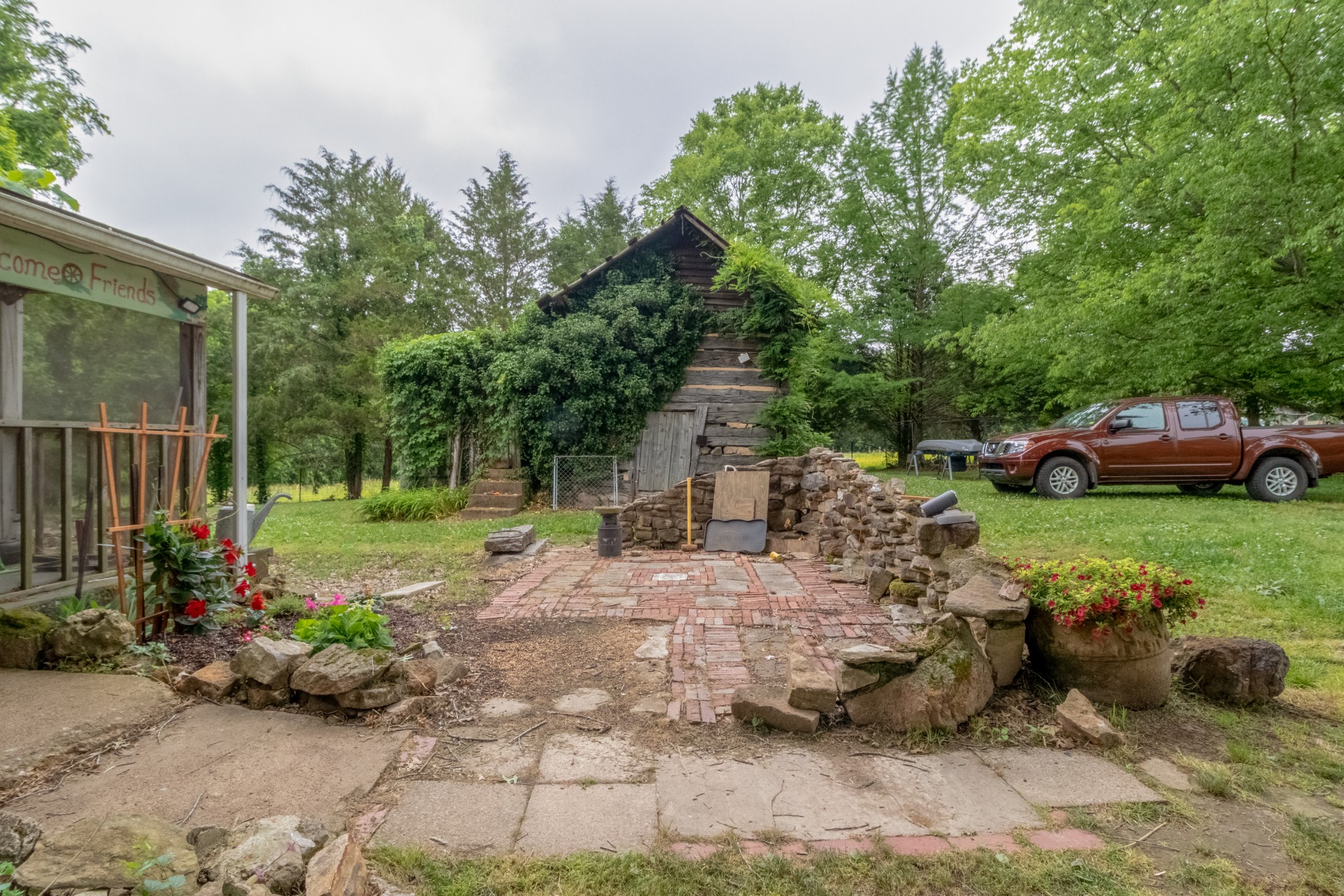 4650 Weakley Road Southside, TN 37171 - Photo 38 of 63