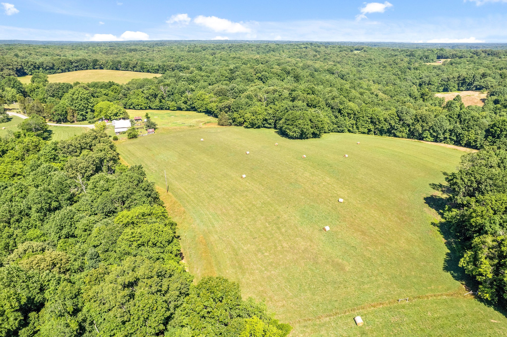 4650 Weakley Road Southside, TN 37171 - Photo 5 of 63